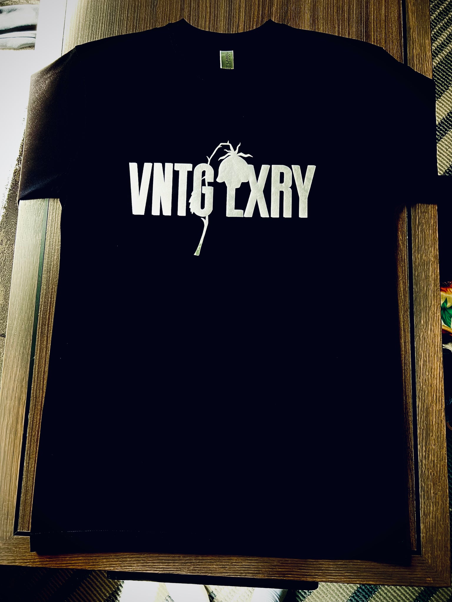 Renaissance Edition VNTG LXRY T-Shirt